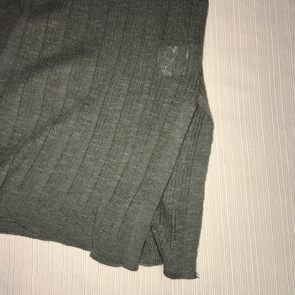 Cardigan - Picture 2 of 3